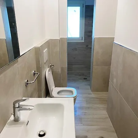 Le Mimose * Лакона